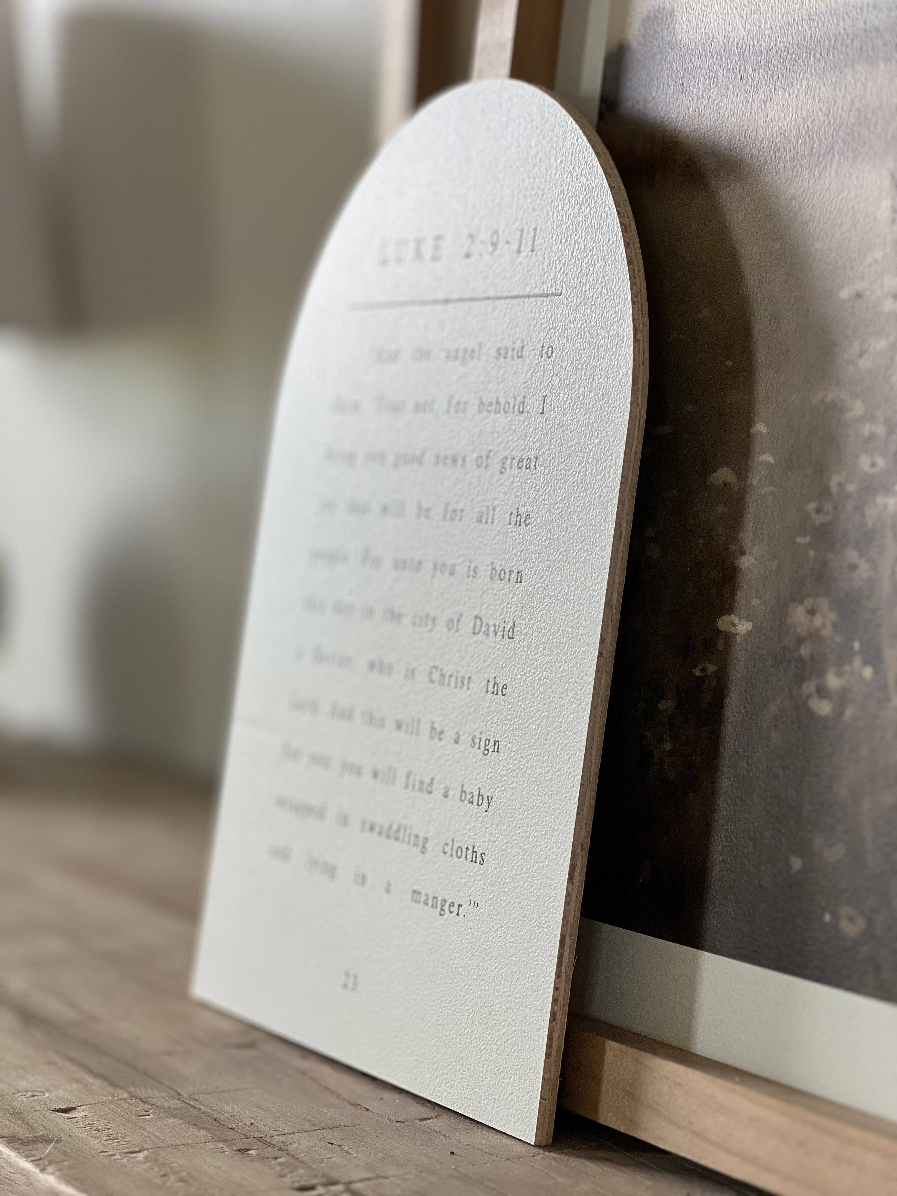 Luke 2 Book Page Arch