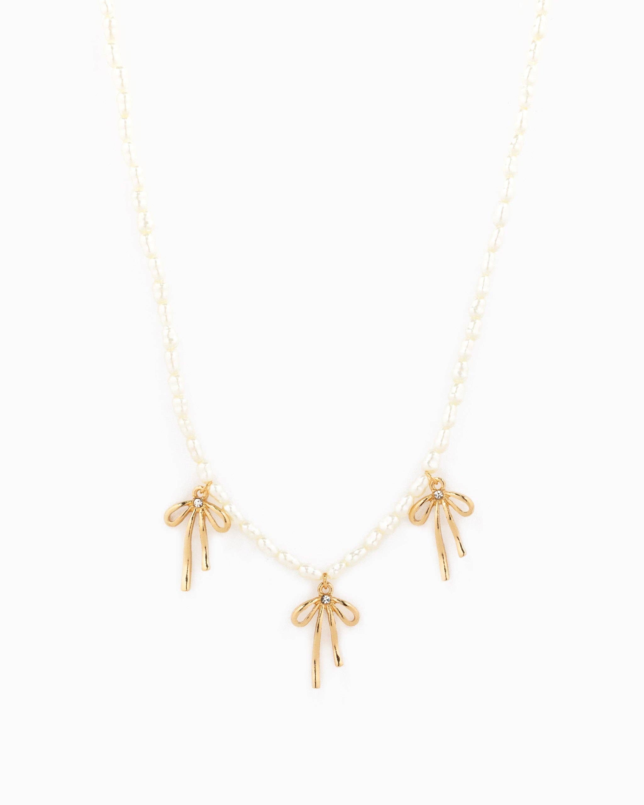Triple Natural Bow Station Pendants Pearl Necklace