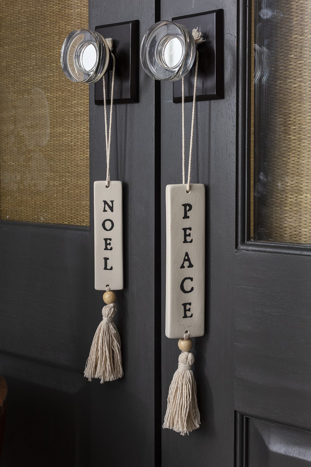 Holiday Greetings Ornament