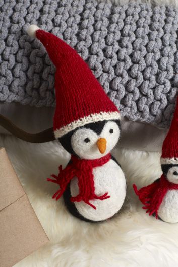 Chilly Willy Figurine