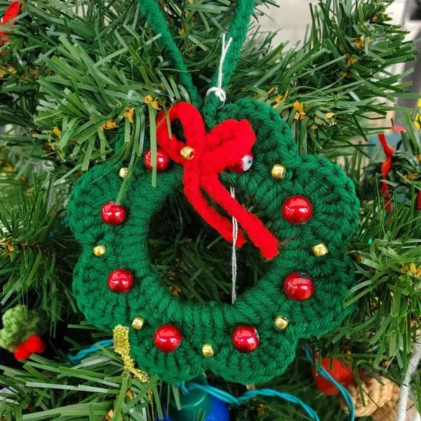 Elegant Knit Wreath Ornament