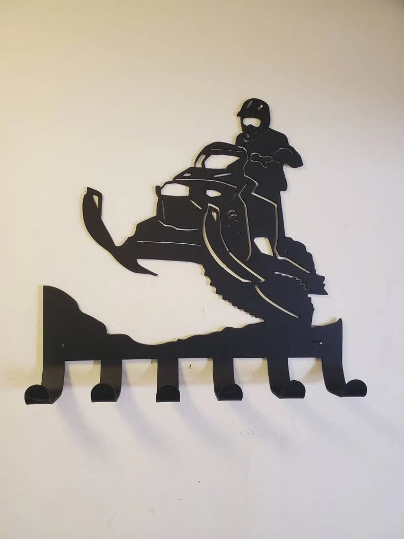Metal ski wall decoration Skier Door Wall Art