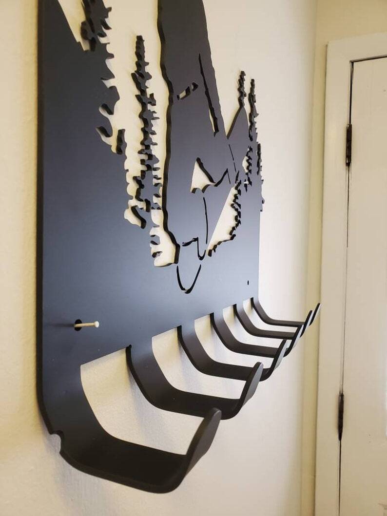 Metal ski wall decoration Skier Door Wall Art