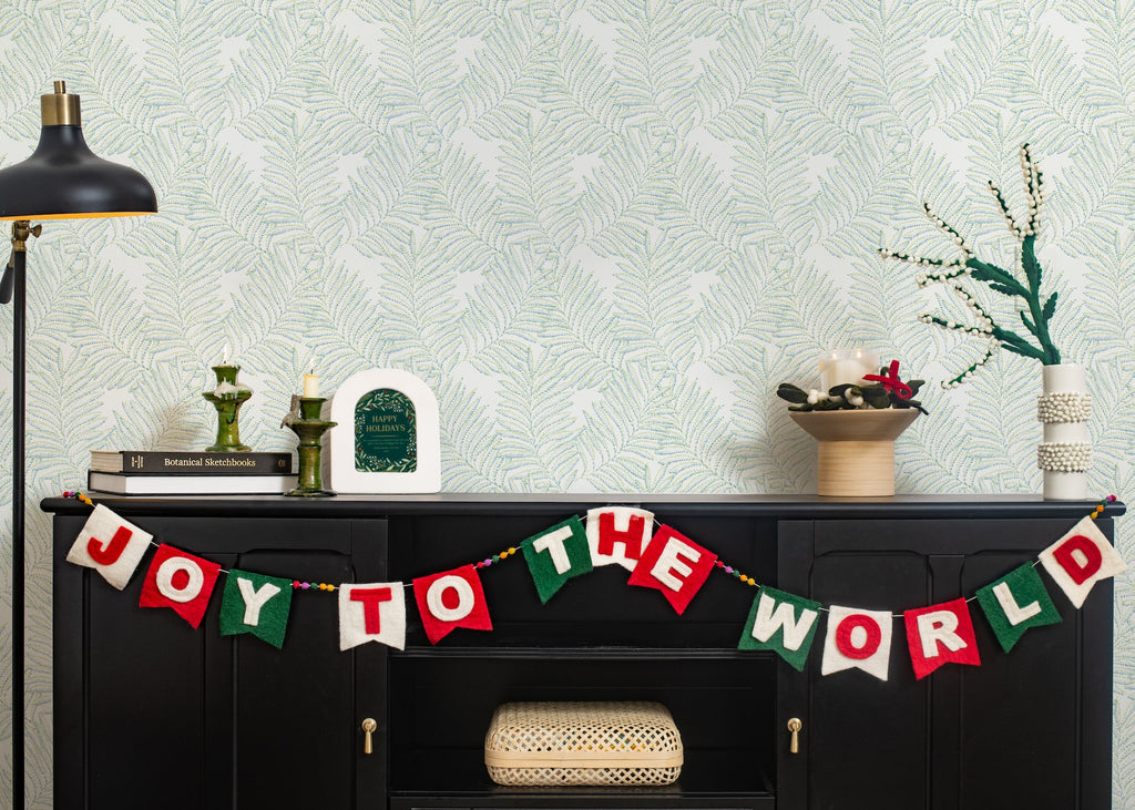 Joy to the World Garland