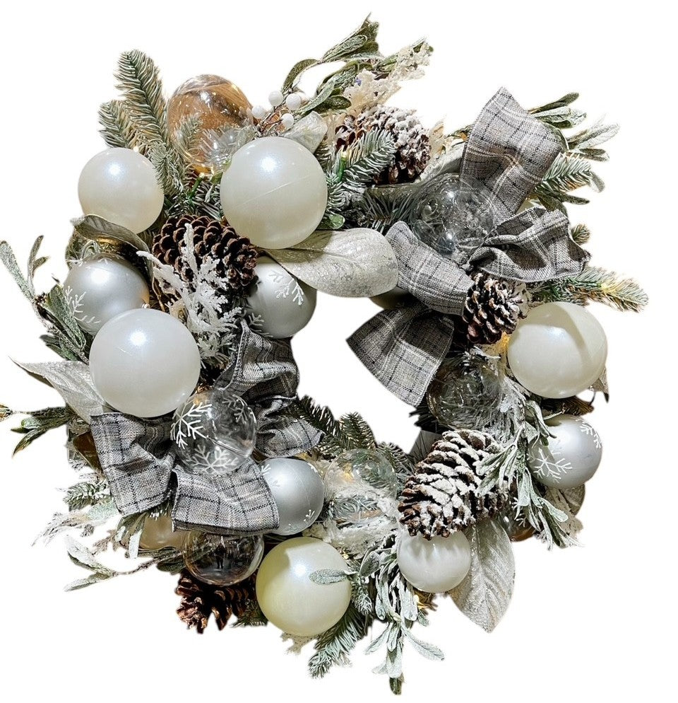 24" Christmas Decorated Wreath - Castle Peak with Battery Operated Lights