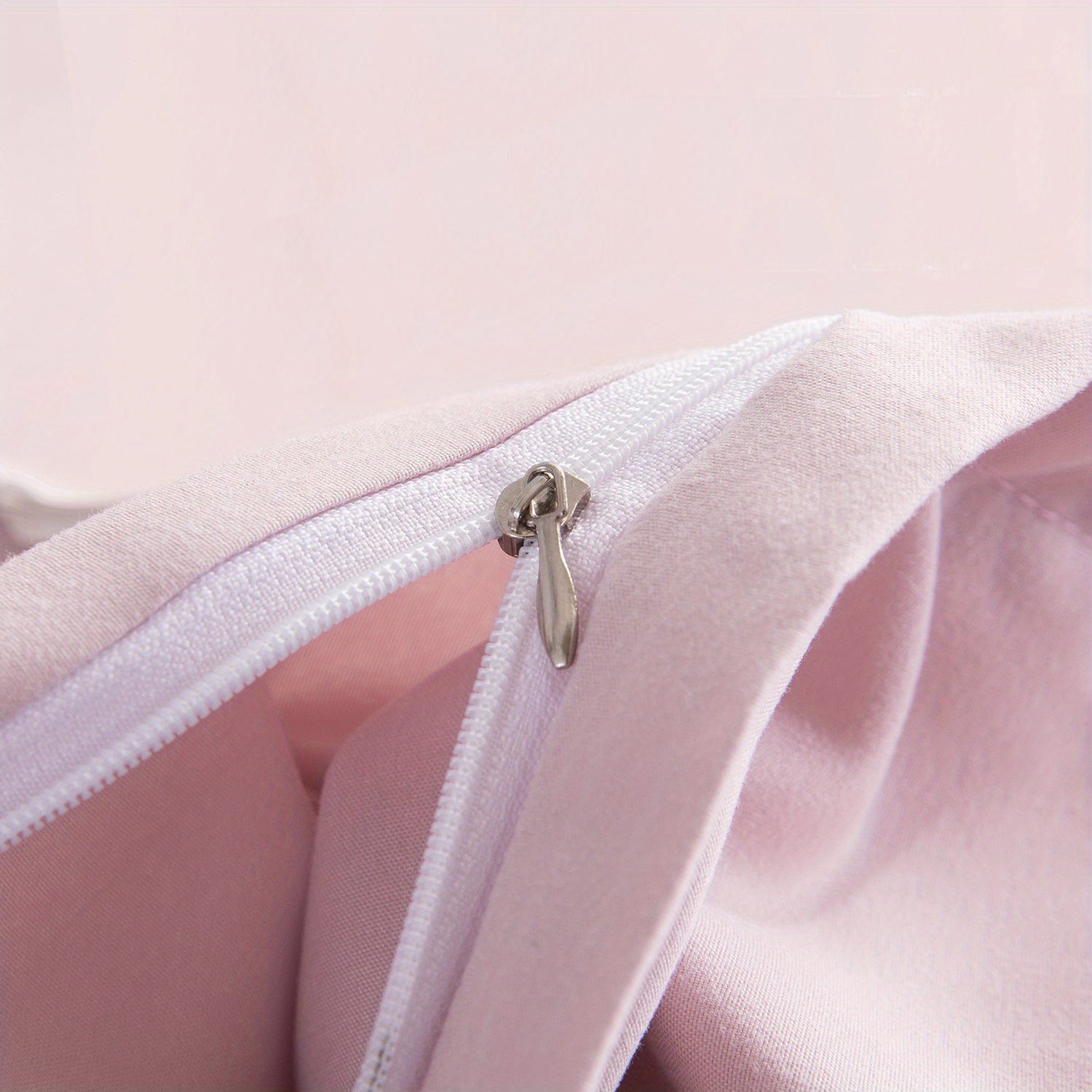 Soft Washed Microfiber Duvet Cover Set with Zipper Closure