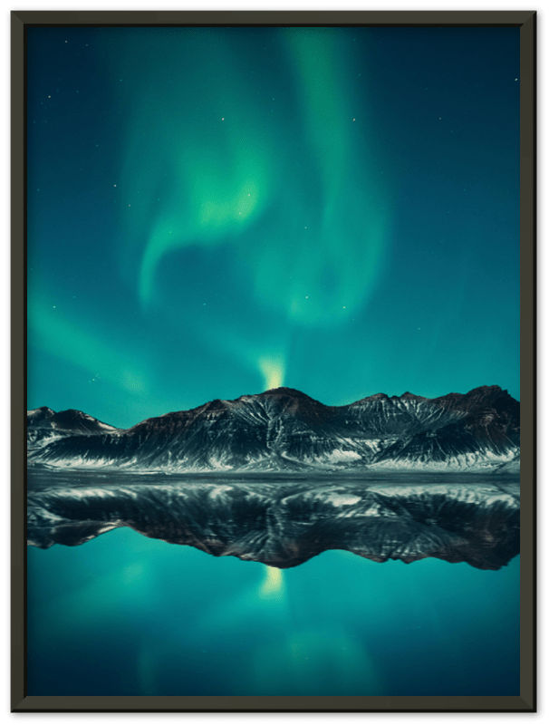 Iceland Aurora Lights - Print