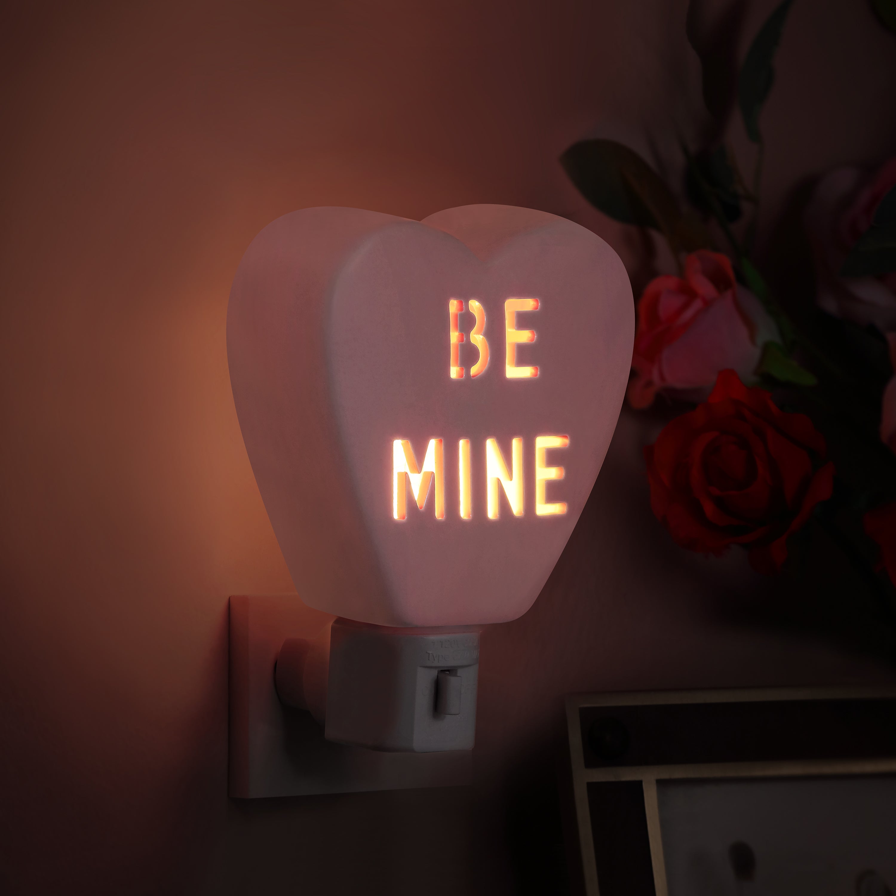 Miss Valentine Ceramic Candy Heart Be Mine Pink Nightlight
