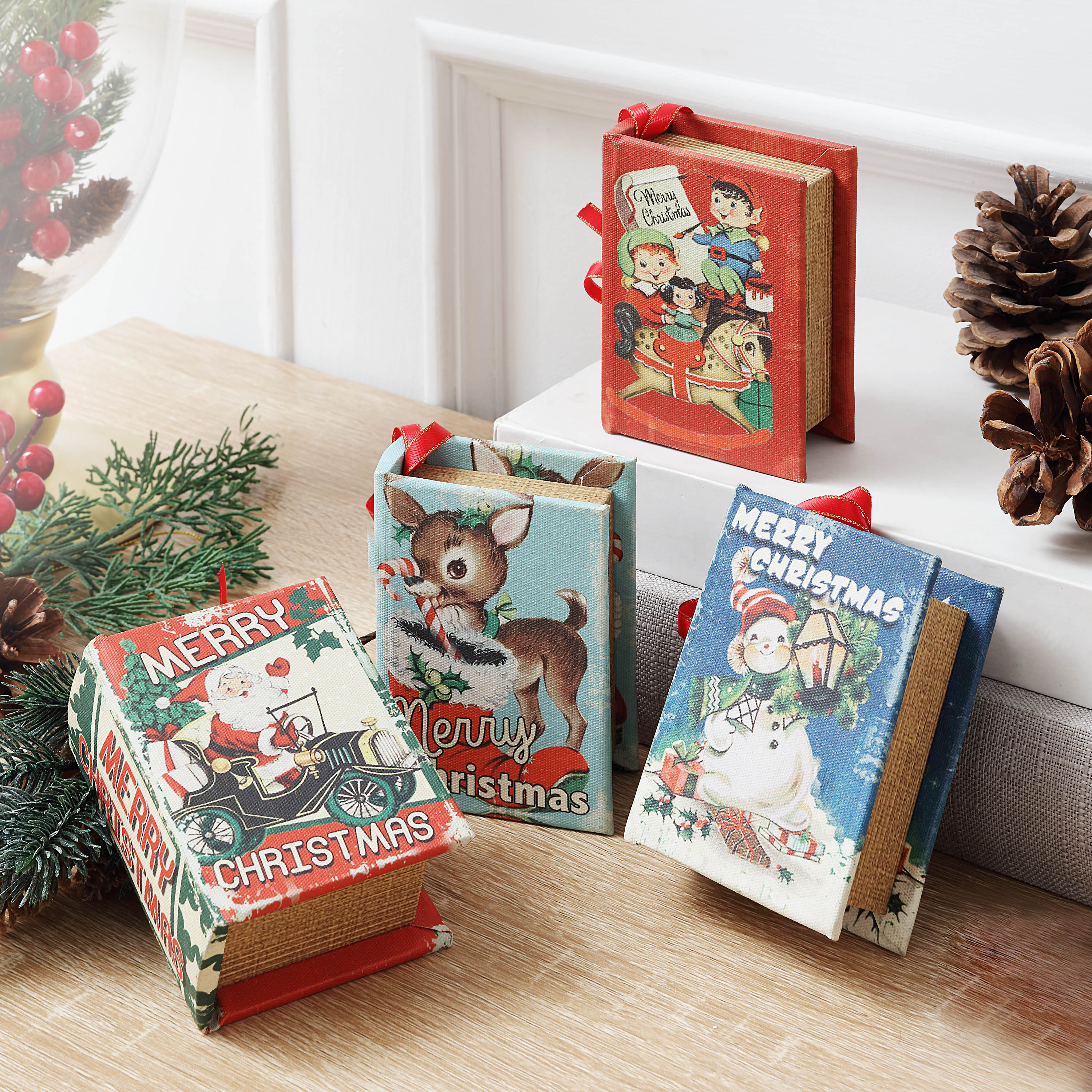 Nostalgic Christmas Book Ornament – Reindeer