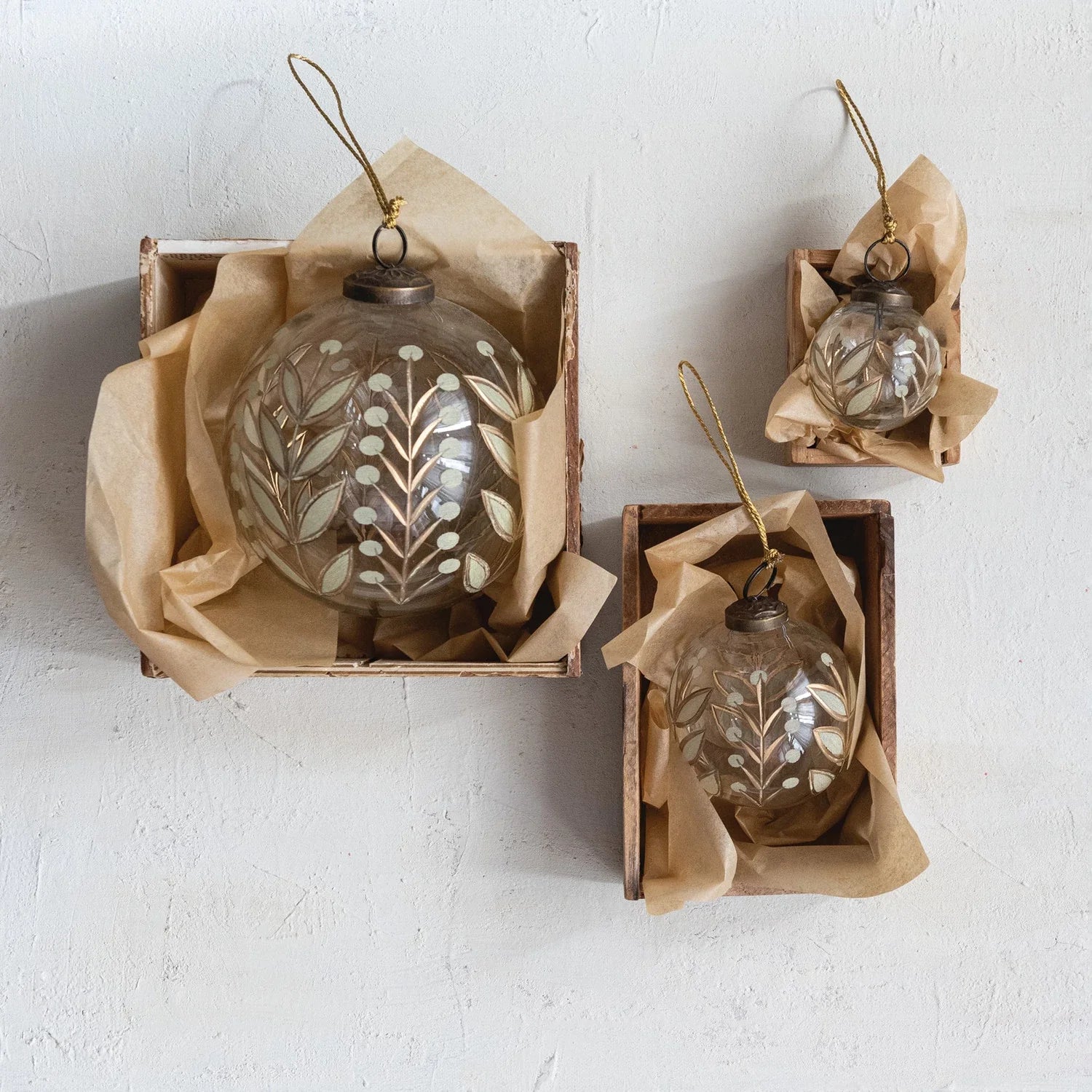 Etched Glass Ball Ornament with Botanicals Design